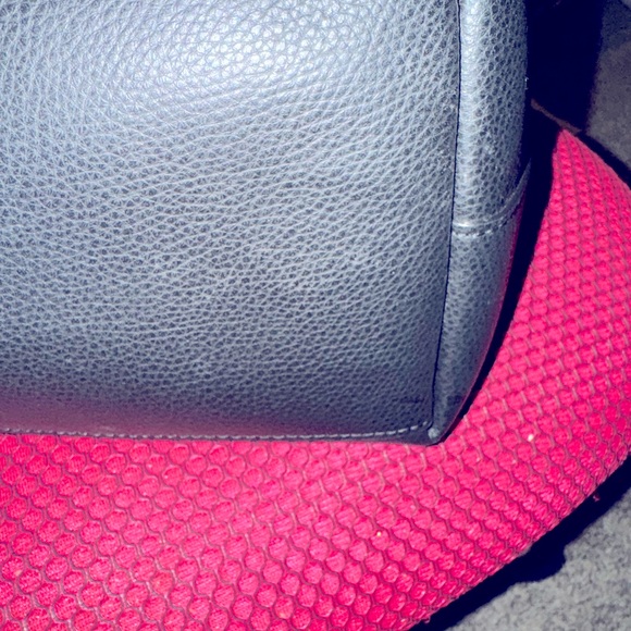 Coach Rex tote excellent condition! - Picture 9 of 9